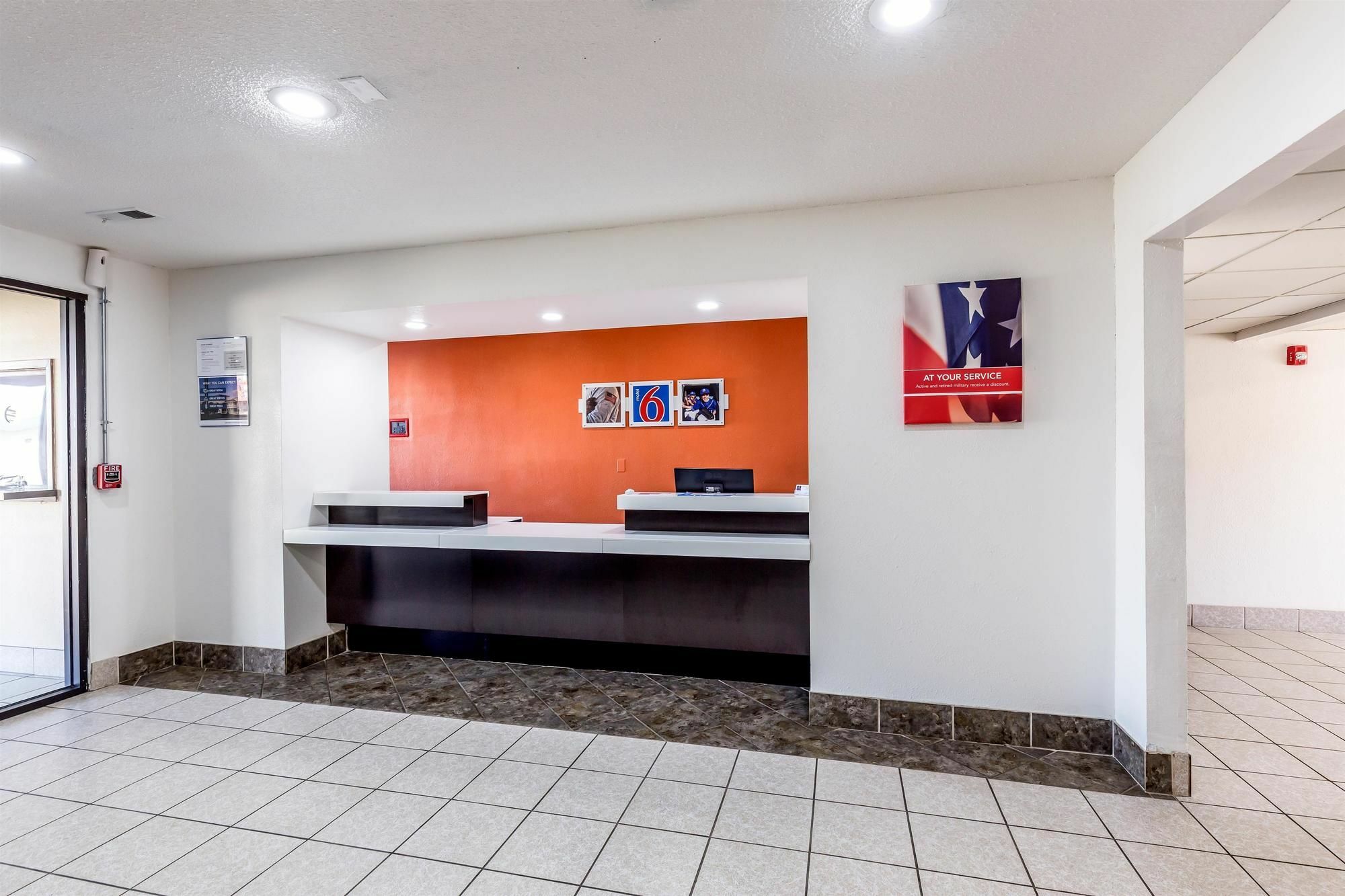 Motel 6-Troy, Il Εξωτερικό φωτογραφία
