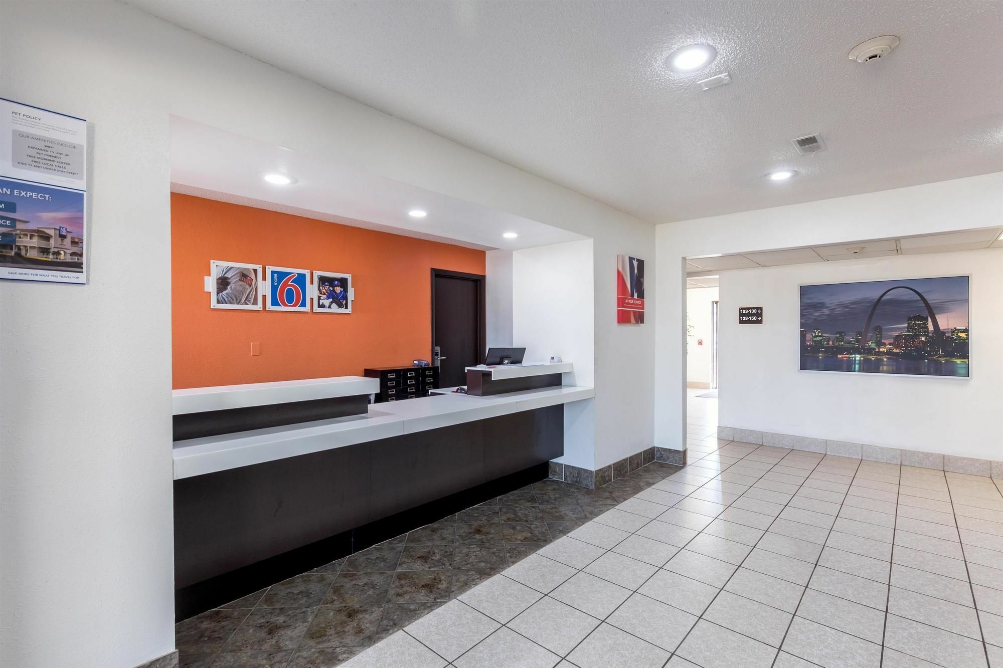 Motel 6-Troy, Il Εξωτερικό φωτογραφία